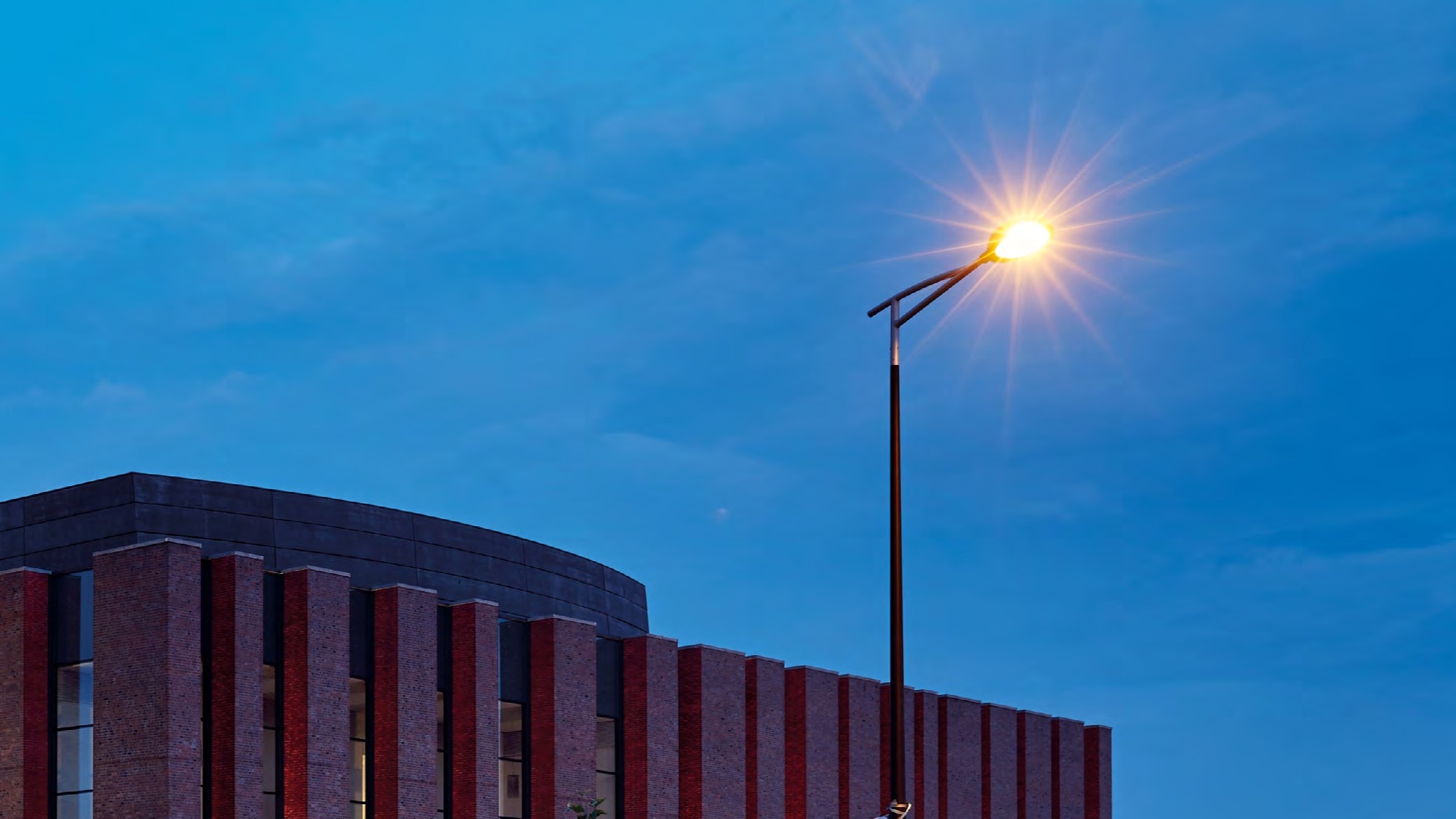 Aluminum Brackets and Beams for Floodlights – ROSA Aluminium